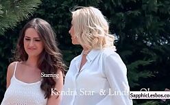 Moreninha com loira no sexo lésbico